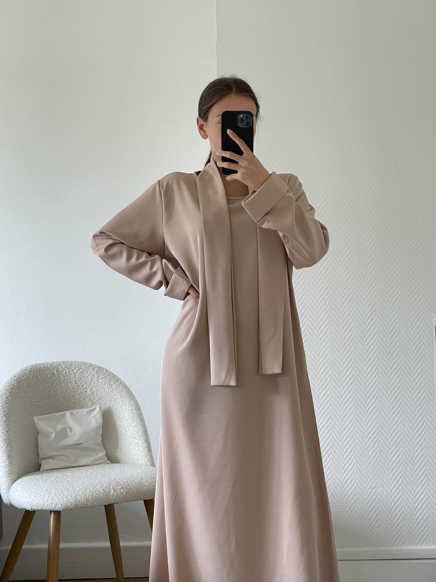 Abaya beige