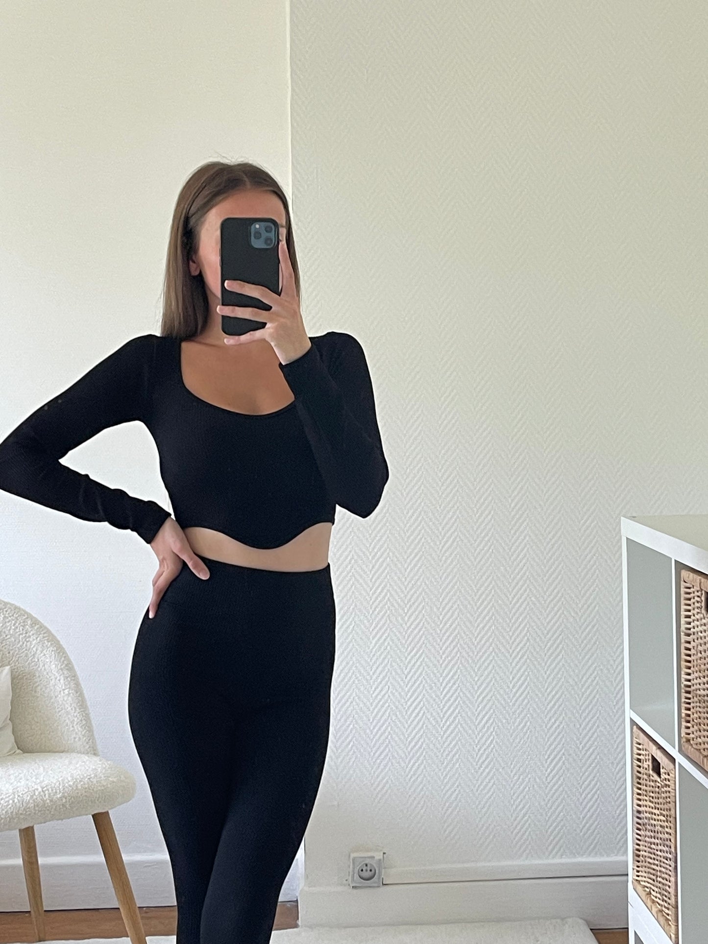 Ensemble crop top