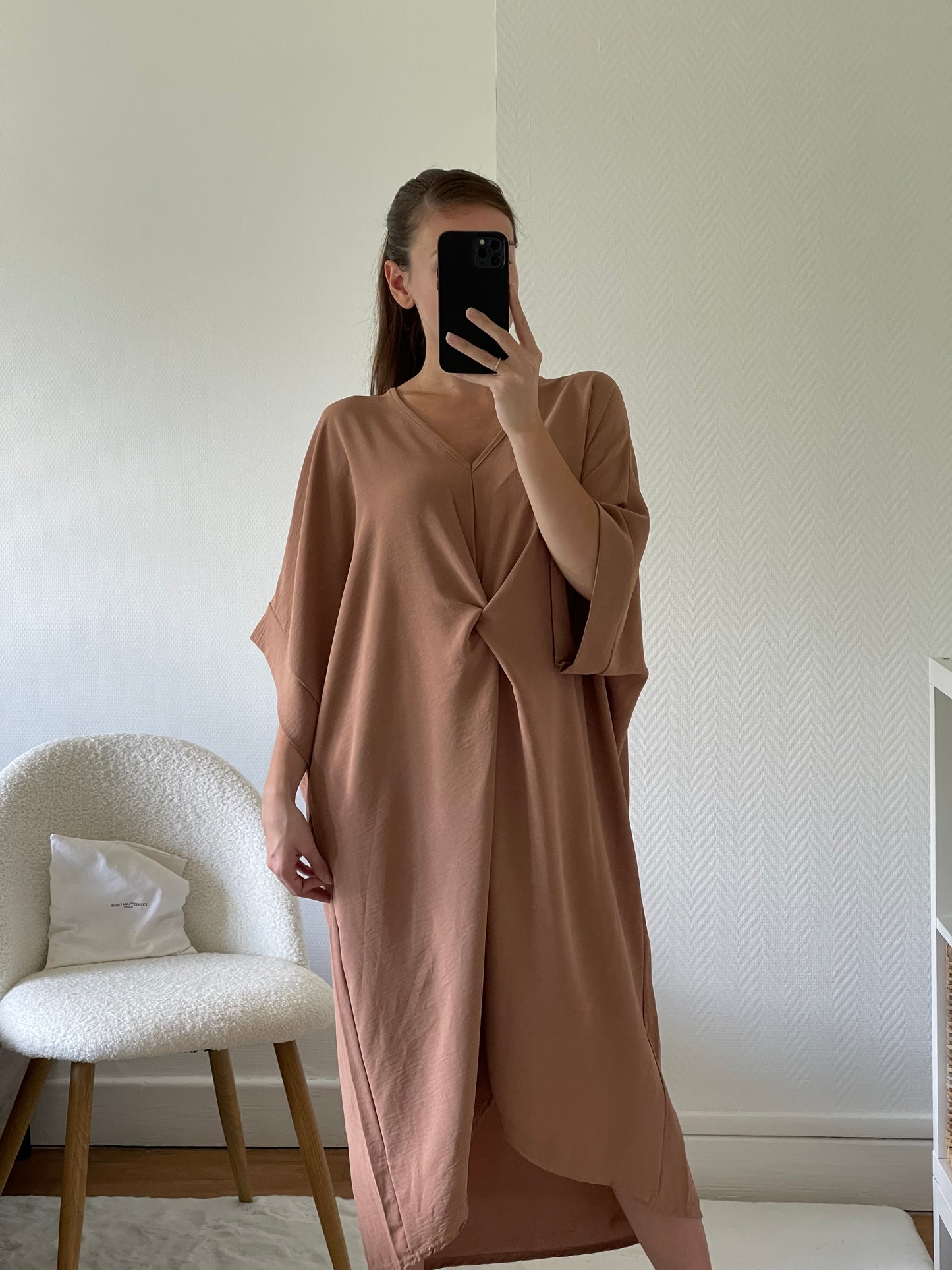 Robe longue beige torsadée