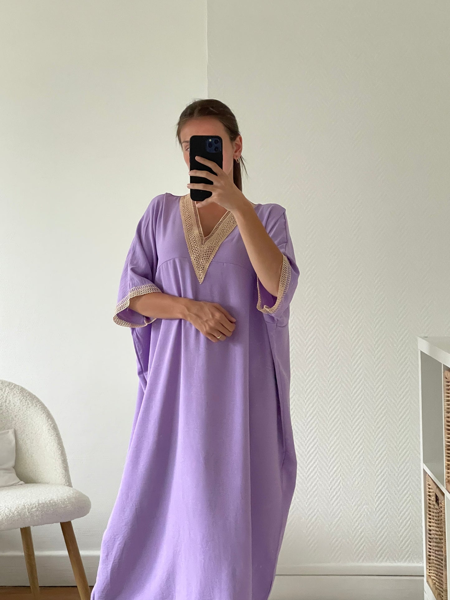 Robe avec broderie