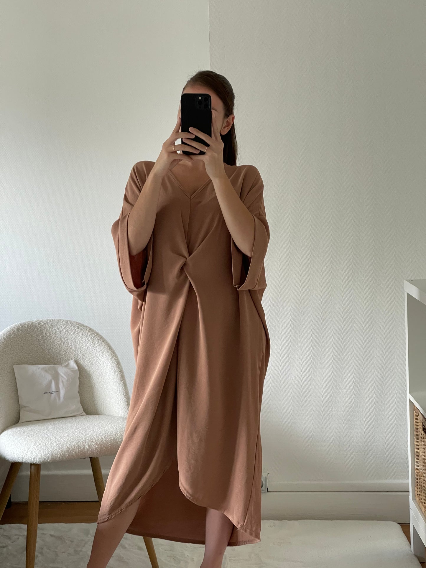 Robe longue beige torsadée