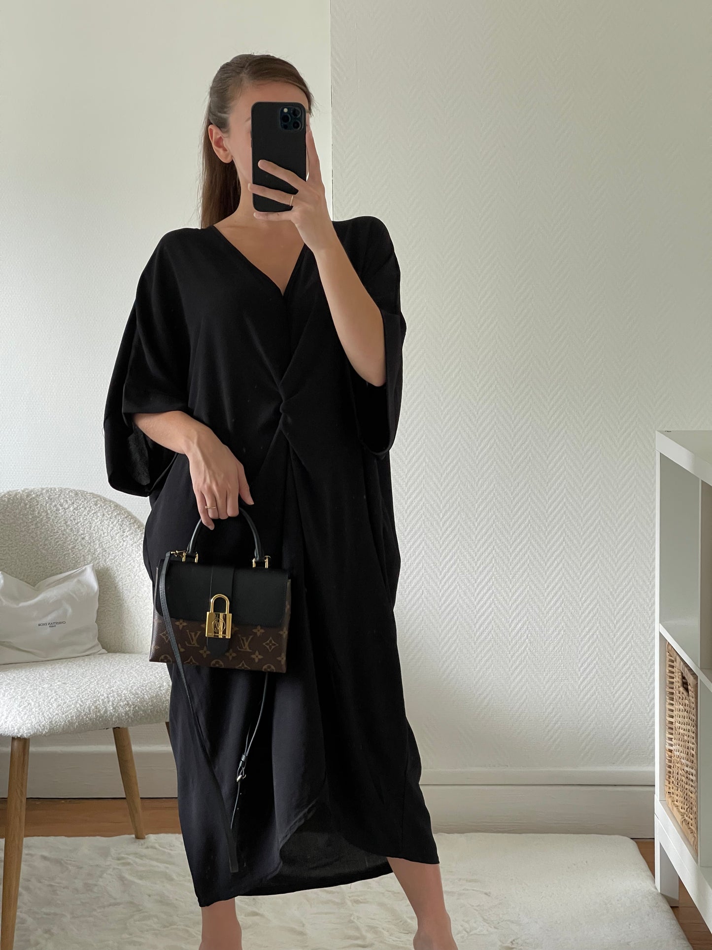 Robe longue noir torsadée